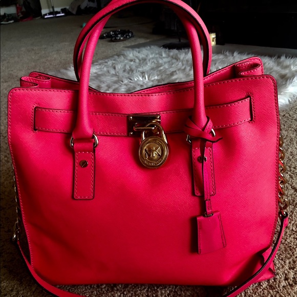 Michael Kors Handbags - Pretty Pink Michael Kors Hamilton